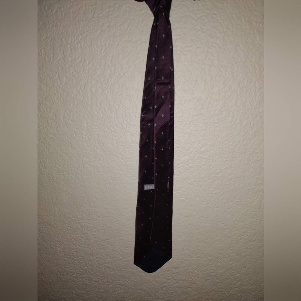 Necktie - Picture 3 of 5